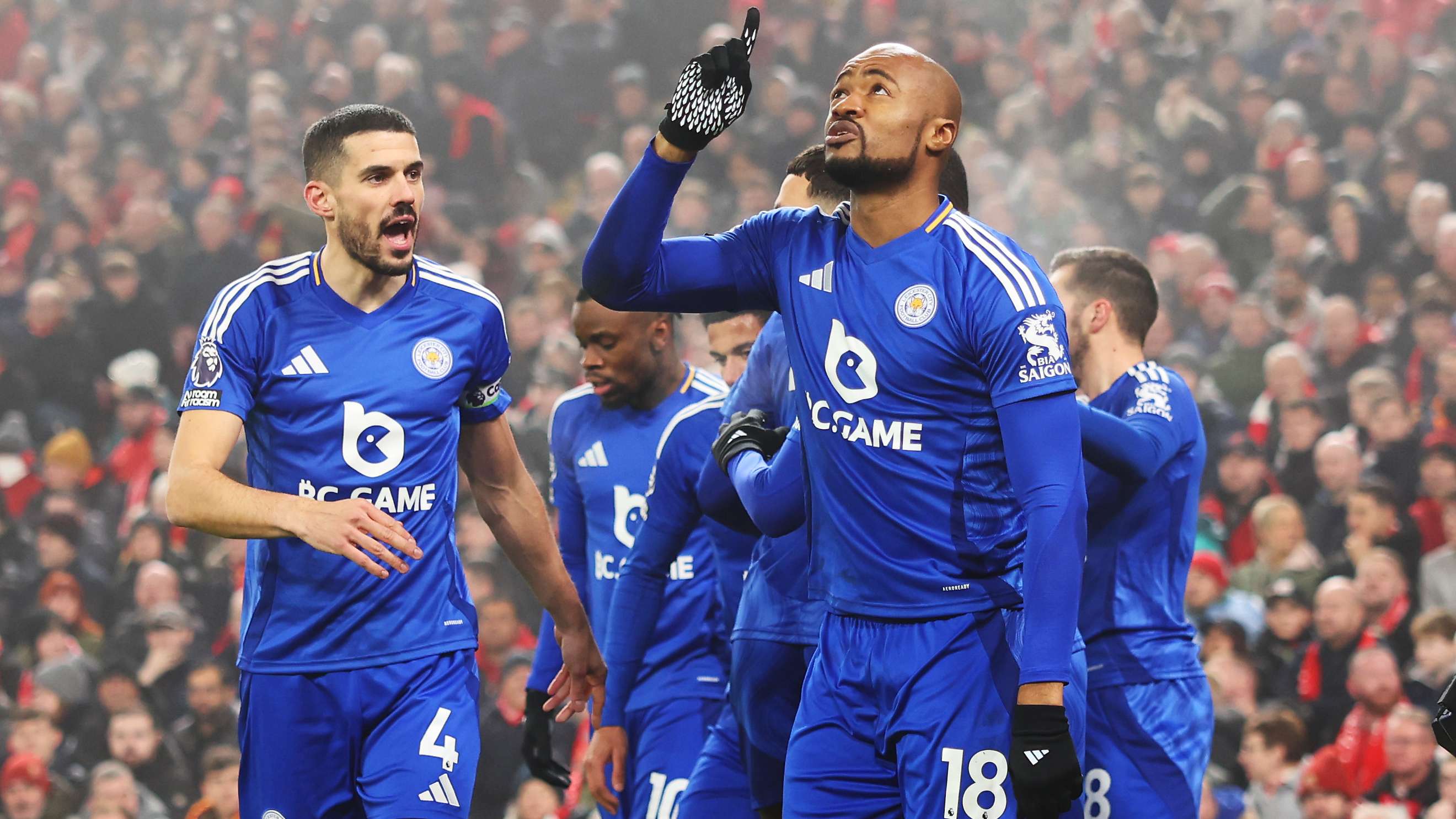 稳坐头把交 稳坐头把交