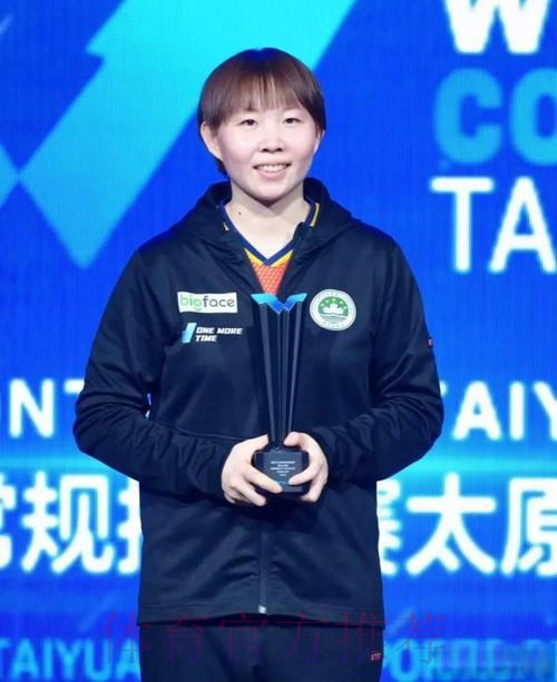 生日夜 朱雨玲晋级四强